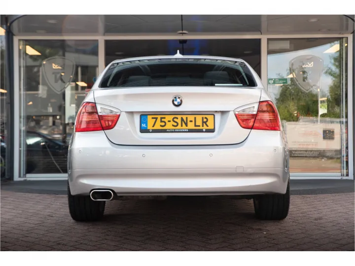 BMW 3 Serie 320i High Executive  Image 5